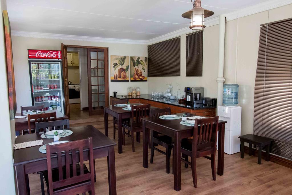 The Nightingale Guesthouse Bloemfontein Ngoại thất bức ảnh