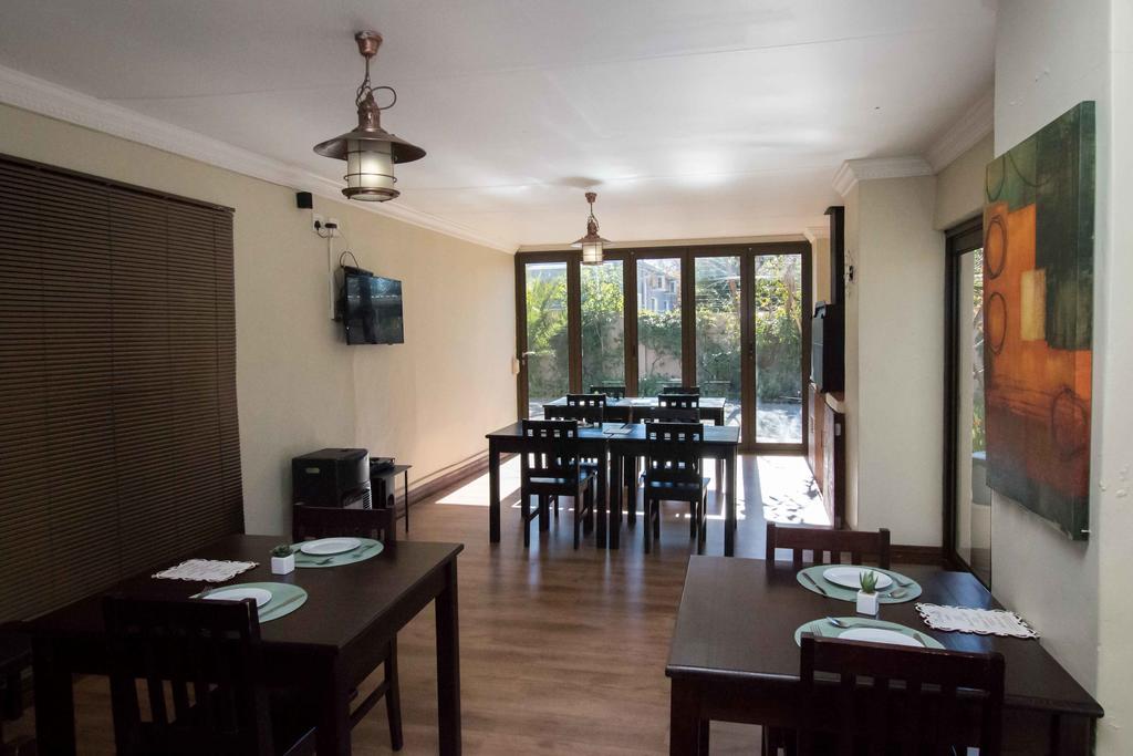 The Nightingale Guesthouse Bloemfontein Ngoại thất bức ảnh