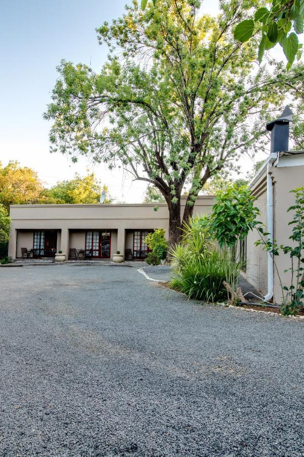 The Nightingale Guesthouse Bloemfontein Ngoại thất bức ảnh