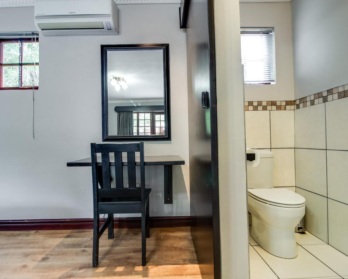 The Nightingale Guesthouse Bloemfontein Ngoại thất bức ảnh