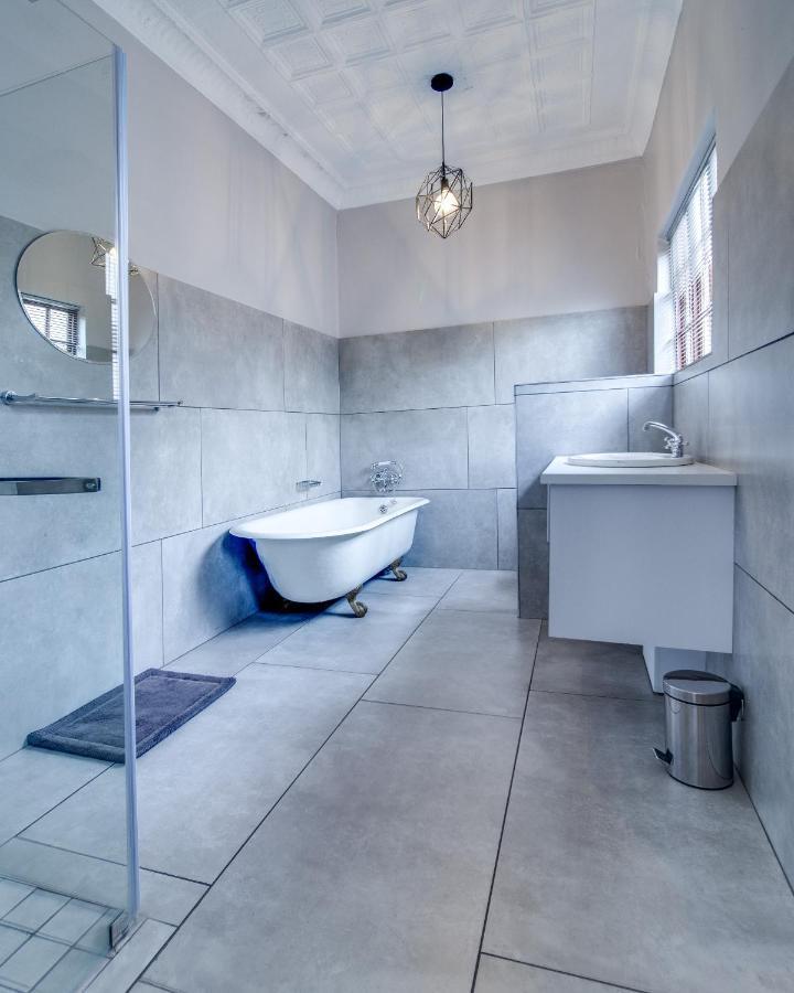 The Nightingale Guesthouse Bloemfontein Ngoại thất bức ảnh